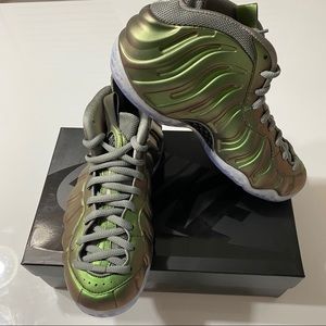 NIKE AIR FOAMPOSITE ONE